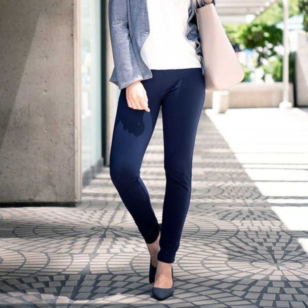 Betabrand Navy Skinny-Leg Classic Dress Pant Yoga Pants (Size Small Petite)
